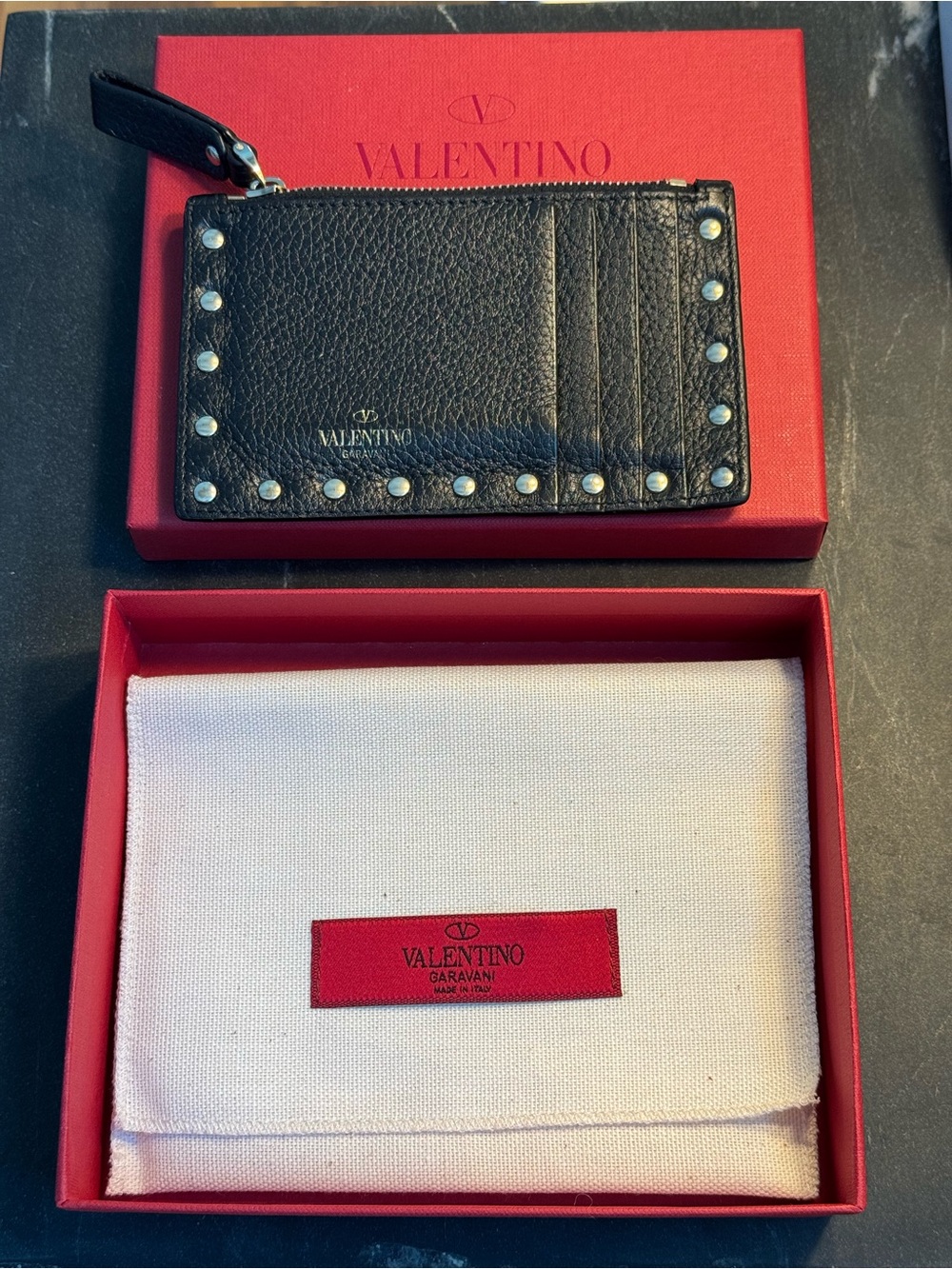 Valentino Garavani Rock Stud Cardholder with Zipper